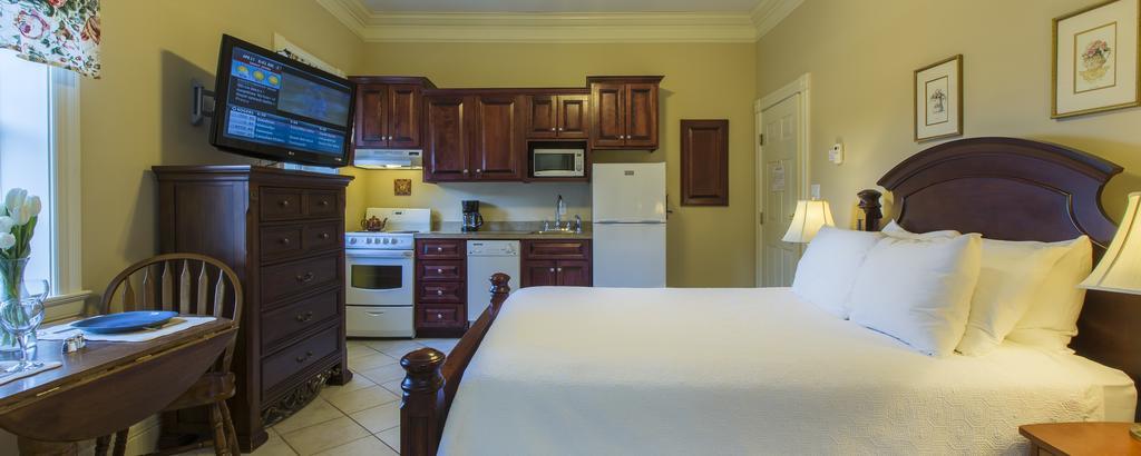 Chipman Hill Suites - Union Street Сент-Джон Екстер'єр фото